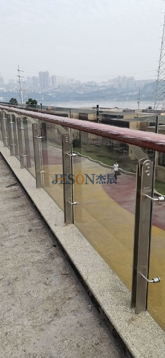 杰辰不銹鋼立柱 杰辰不銹鋼立柱