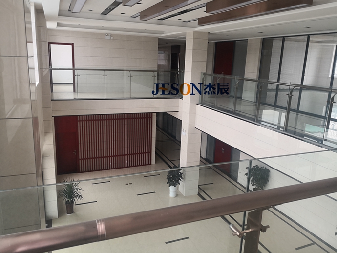 杰辰立柱 杰辰立柱