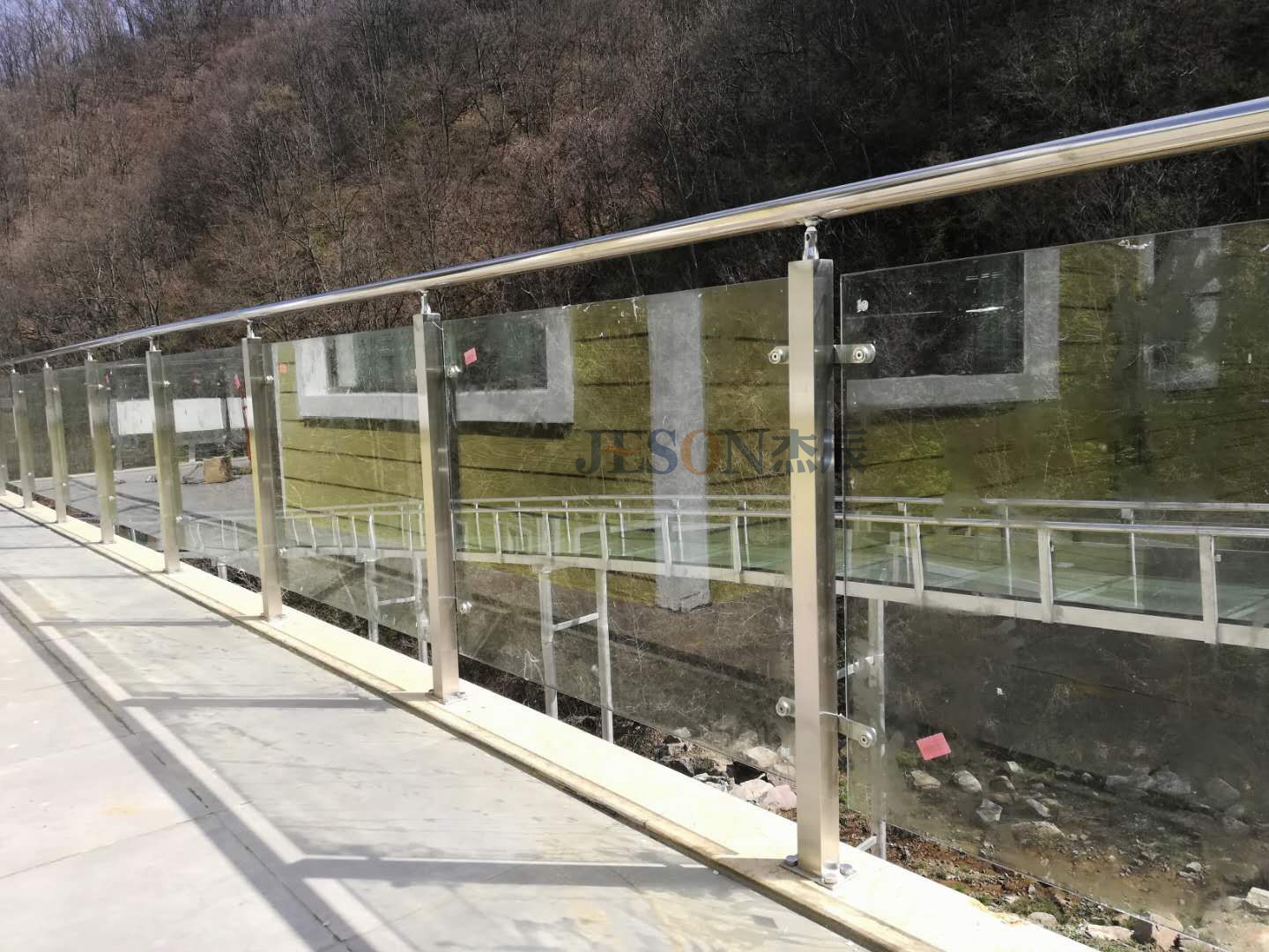 避世之地“云棲谷”，春和款款行